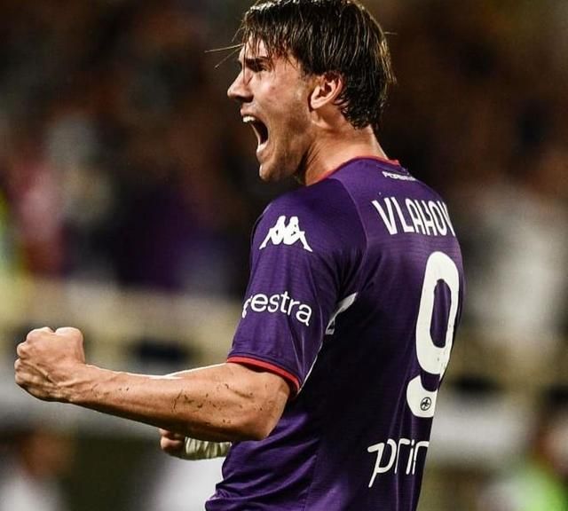 足球裁判出 足球裁判出