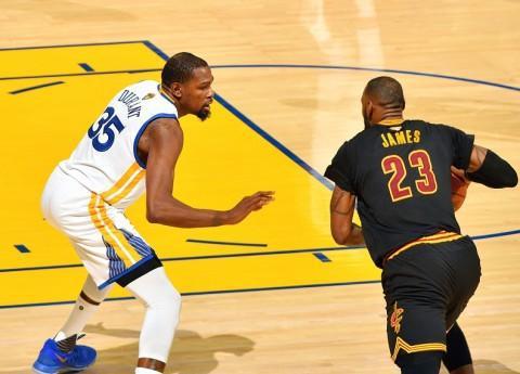 凭借其特殊 凭借其特殊